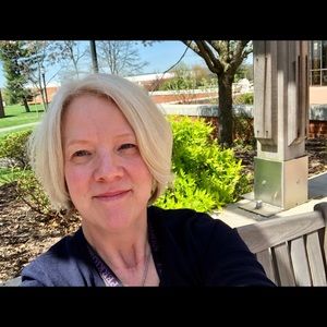 Meet your Posher, Sandra